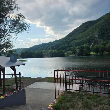 Campingplads Vikendica Na Drini *