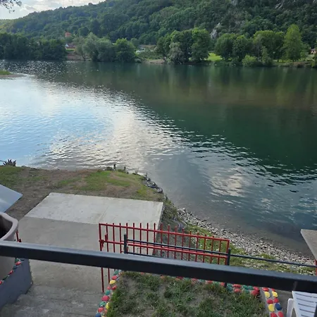 Campingplads Vikendica Na Drini